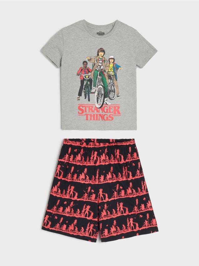 pizama-stranger-things-028xga.jpg Piżama dwuczęściowa z domieszką wiskozy Stranger Things Kolor szary SINSAY 061DP 09M - obrazek 1
